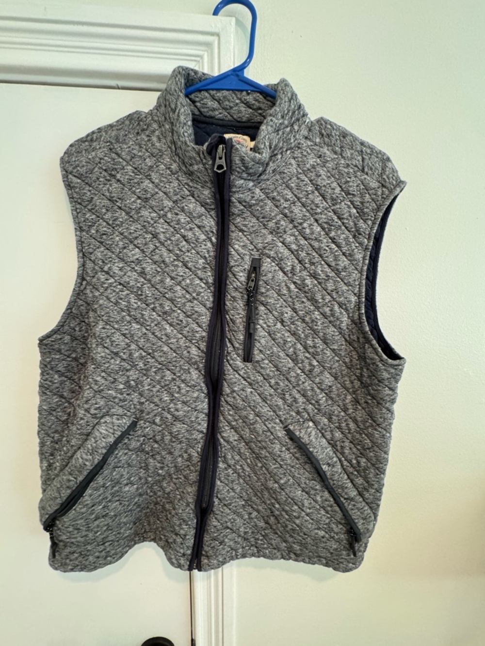Faherty Epic Quilted Vest Gray Large